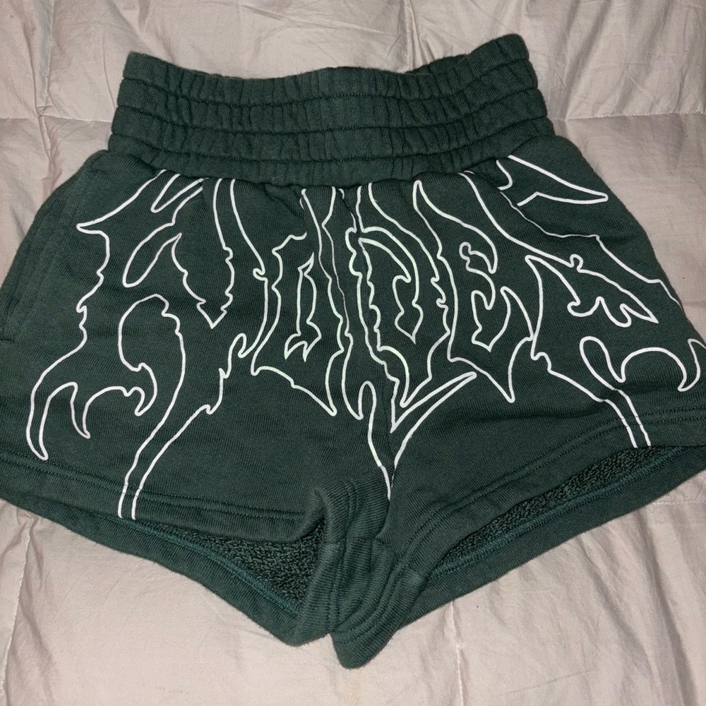 DARC SPORT WOLVES SHORTS